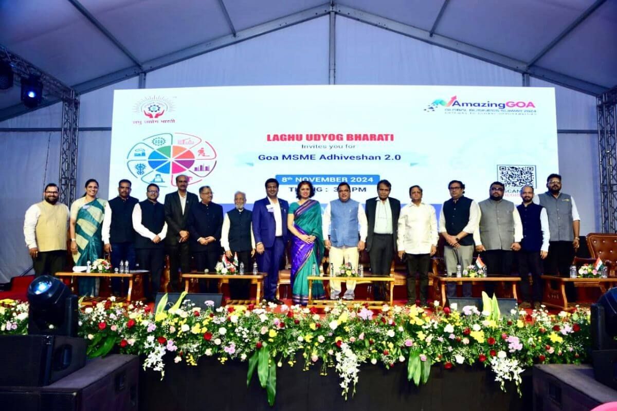 Dignitaries on the Goa MSME Adhiveshan 2.0 stage at the Amazing Goa summit.